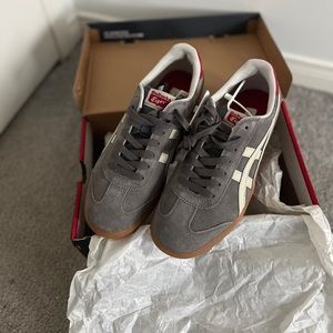 Onitsuka Tiger Tokuten